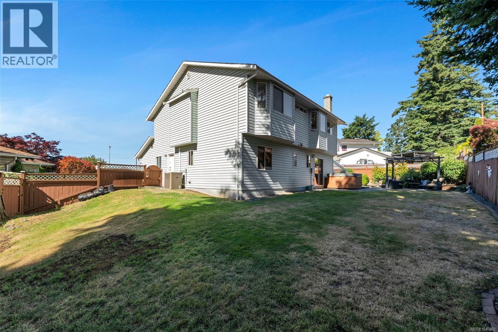  3371 Billhirst Place, Colwood