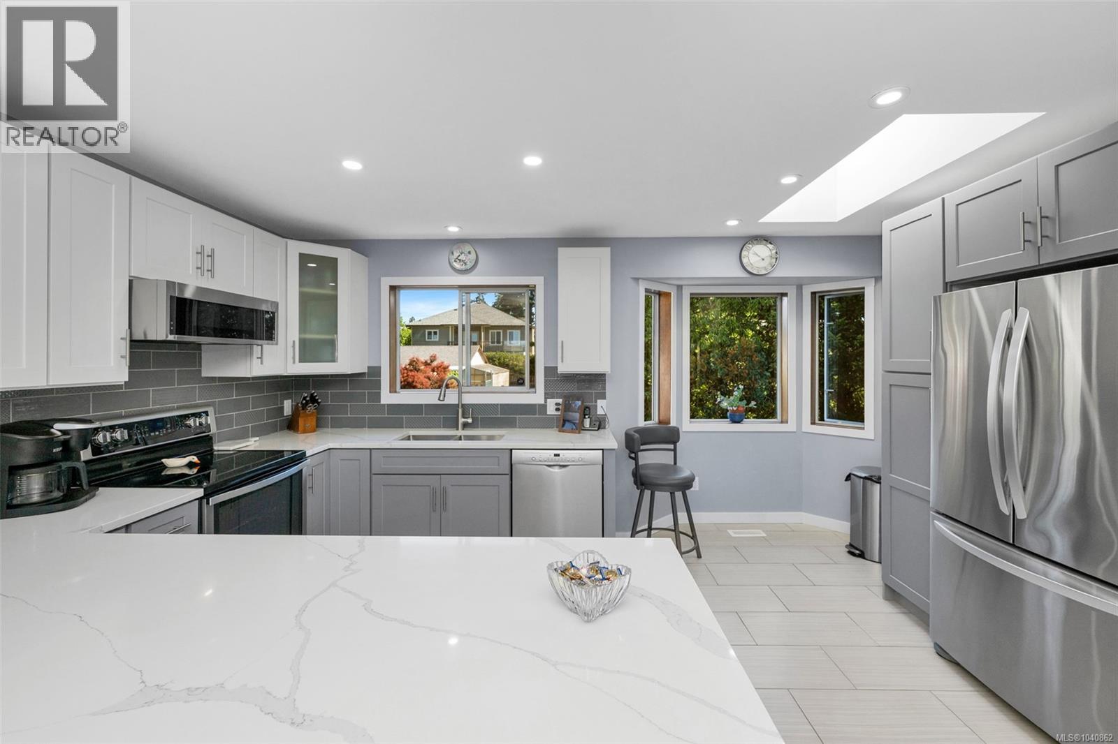  3371 Billhirst Place, Colwood