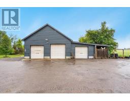 1221 10th Line, Innisfil, ON L9S3N5 Photo 28