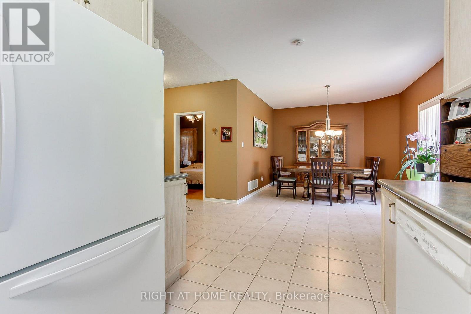 101 OLD COLONY ROAD - 10