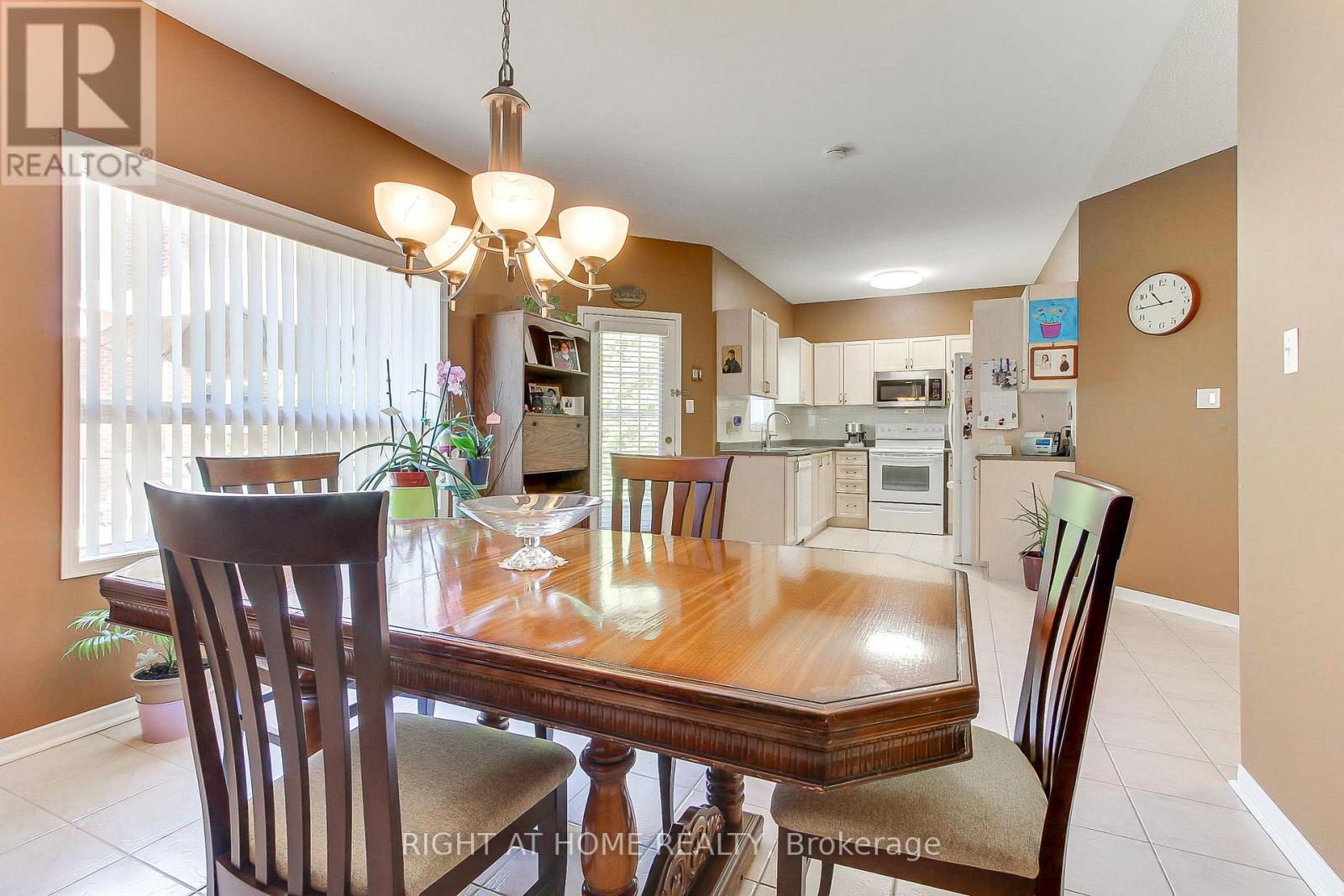 101 OLD COLONY ROAD - 11