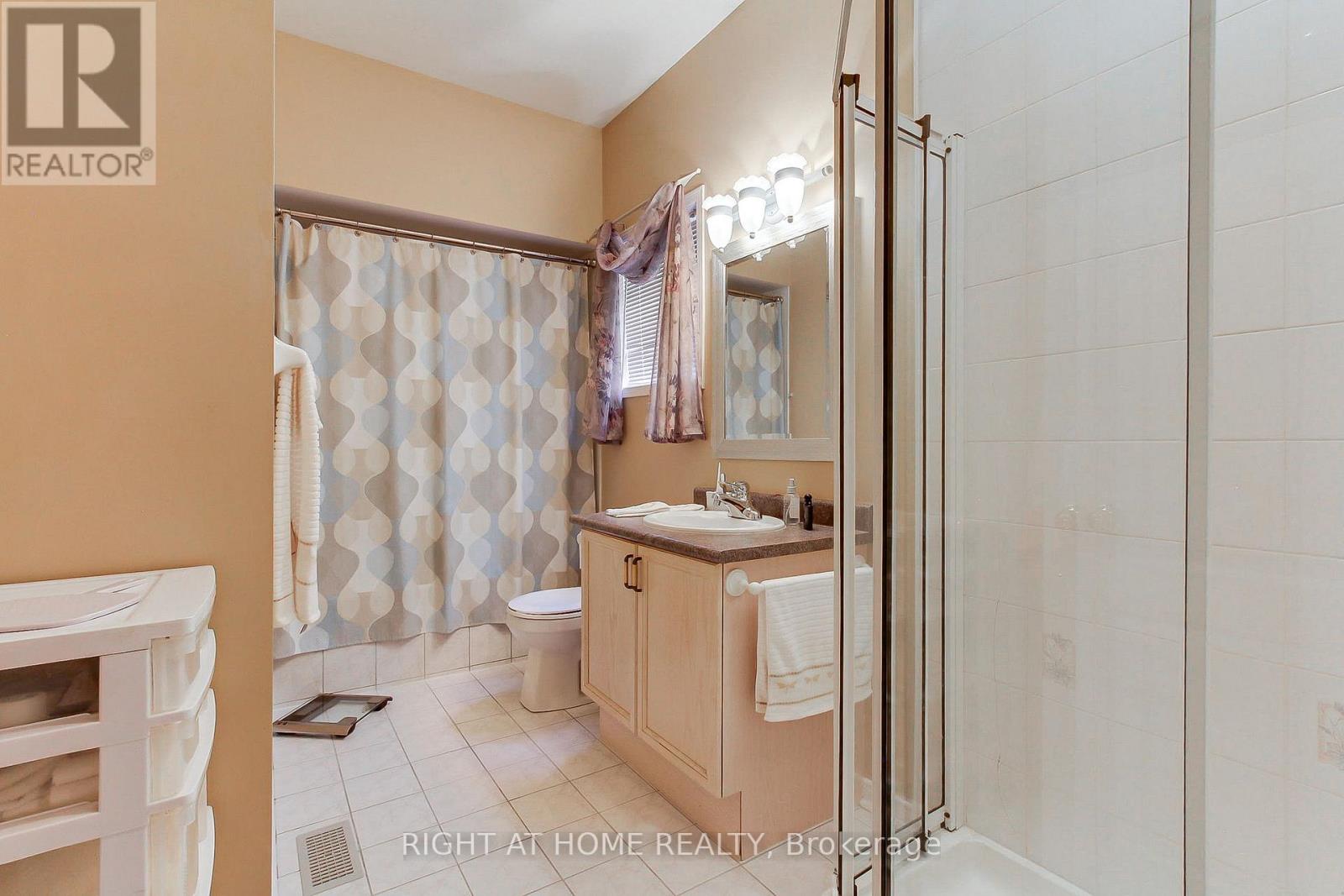 101 OLD COLONY ROAD - 17