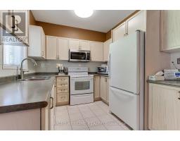 101 Old Colony Road, Richmond Hill, ON L4E3X2 Photo 8