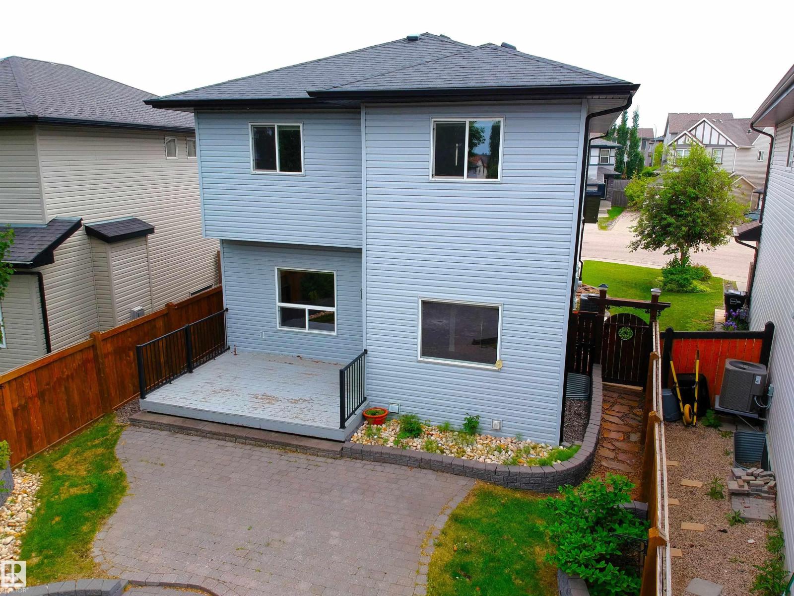 22060 95 AV NW — photo 71
