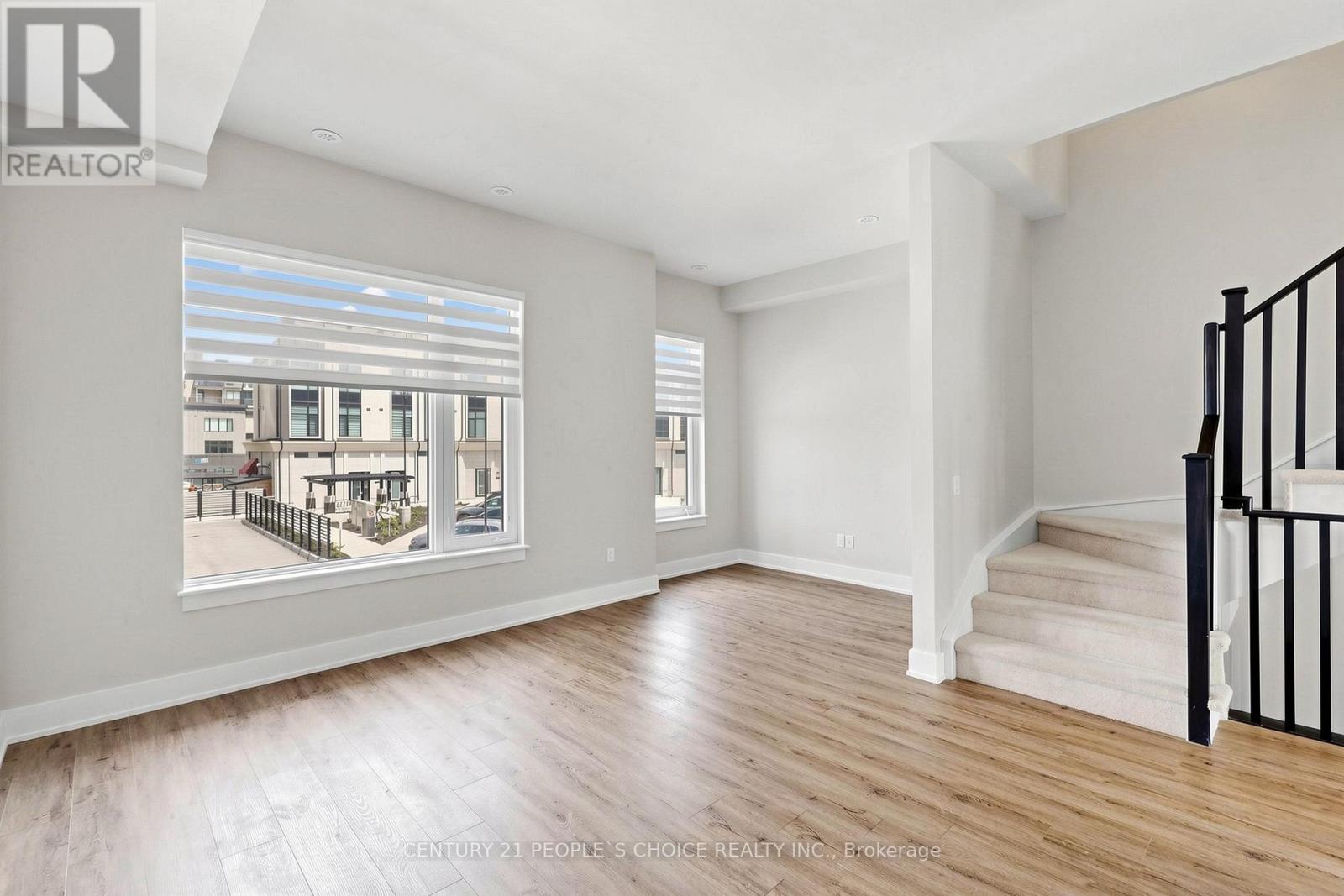 72 WINDWARD DRIVE - 12