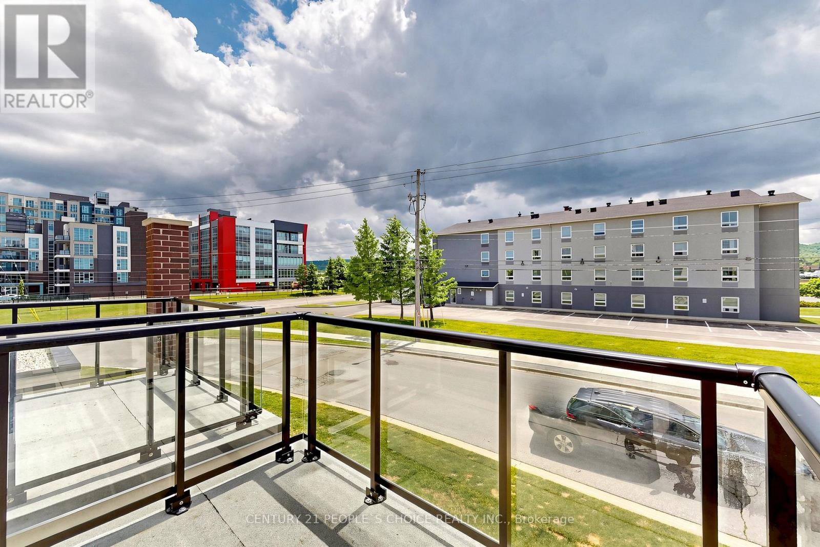 72 WINDWARD DRIVE - 42
