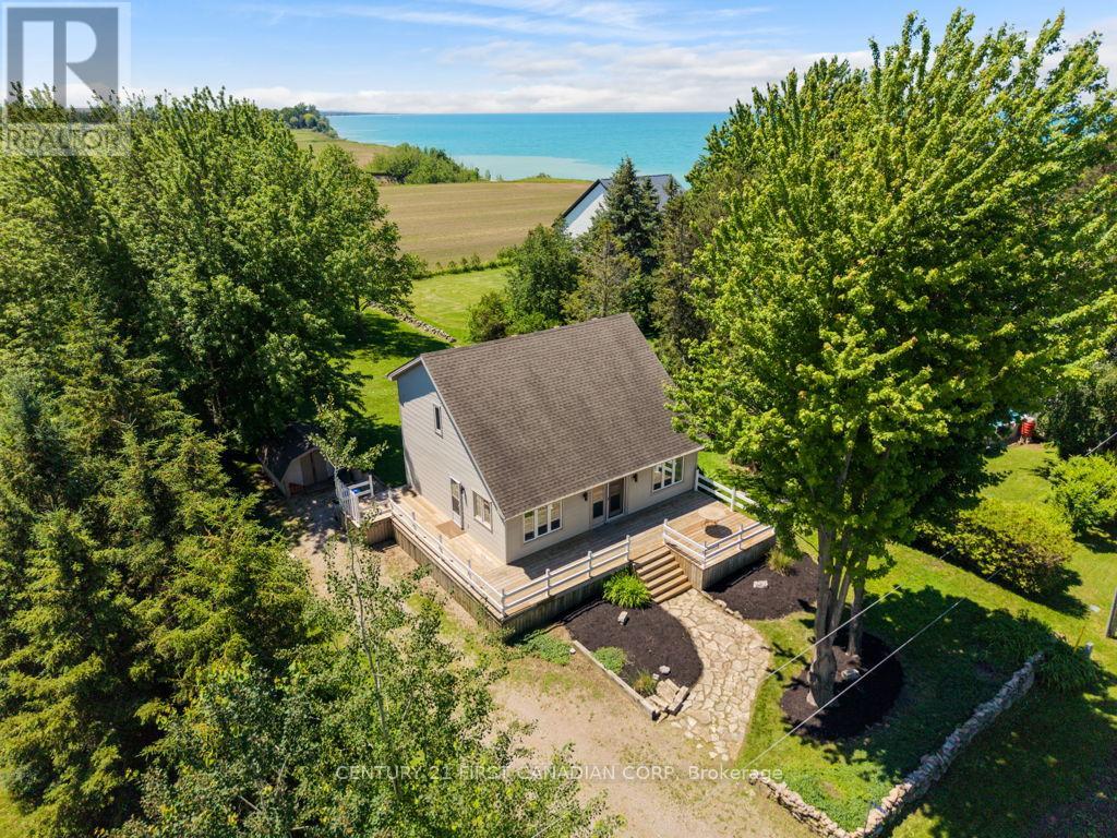 33943 SUNNYRIDGE ROAD - 1