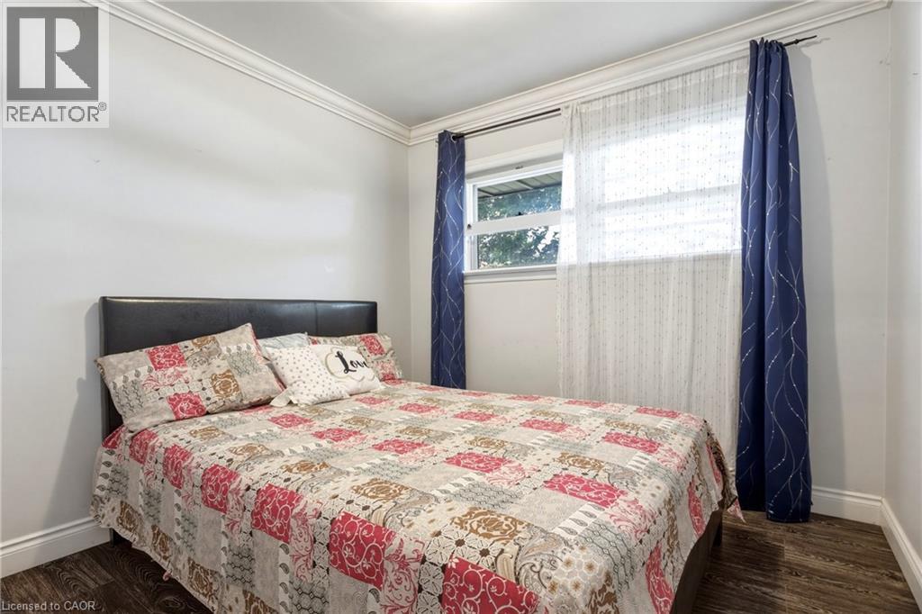 32 CLOSE Avenue - 19