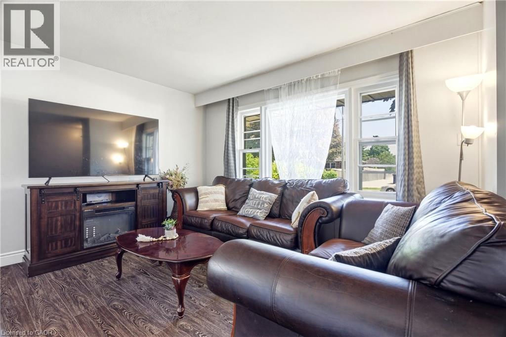 32 CLOSE Avenue - 6