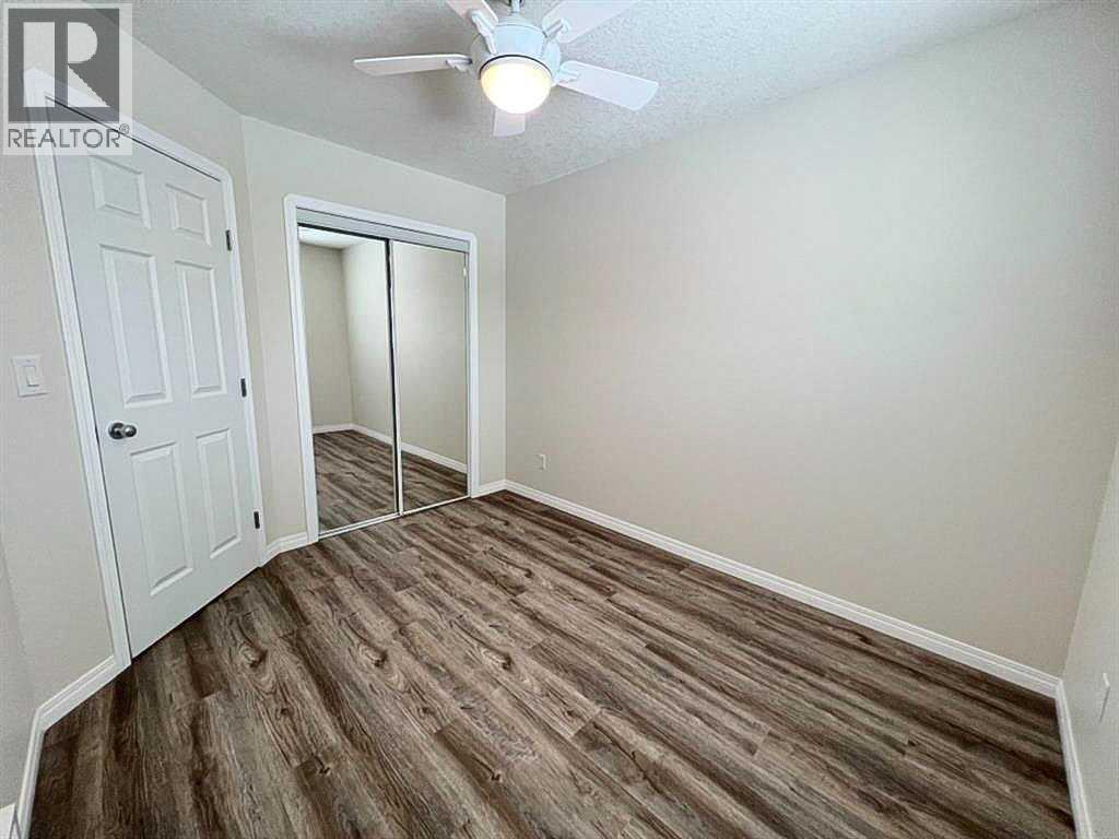 11509 78 Avenue - 14