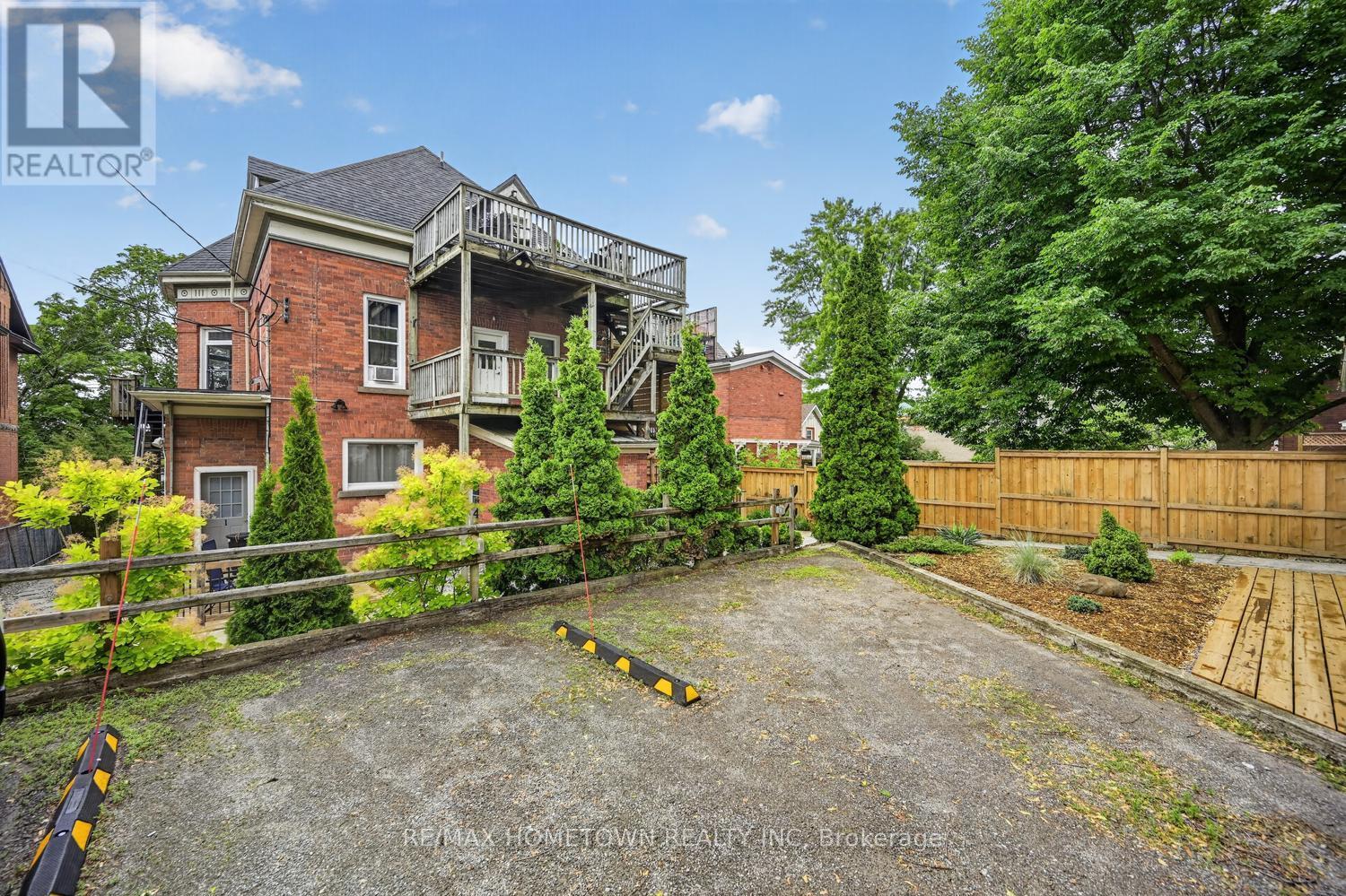 98 PINE STREET - 48