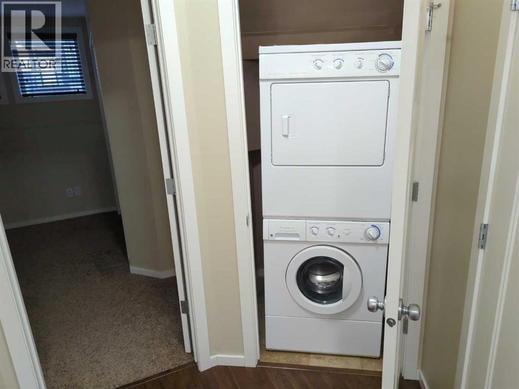 144 Mt Sundial Court W - 13
