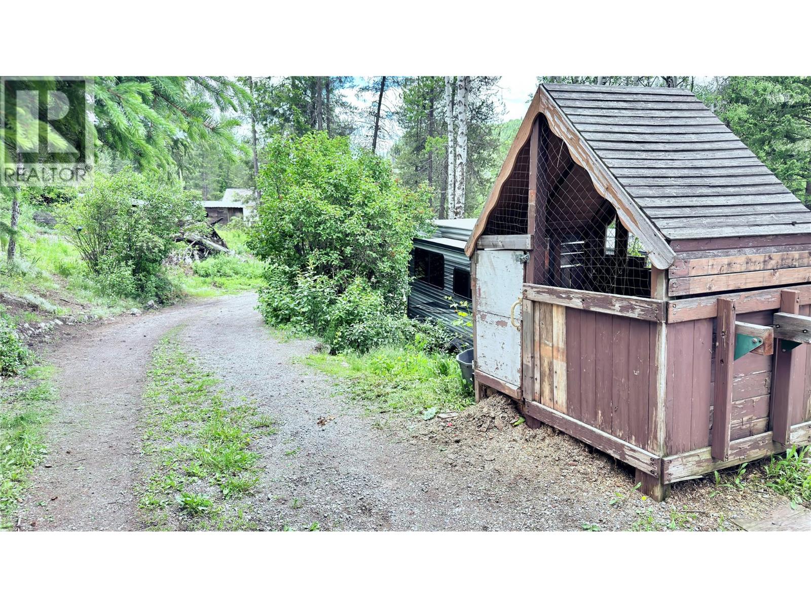 550 Strathmore Avenue - 4