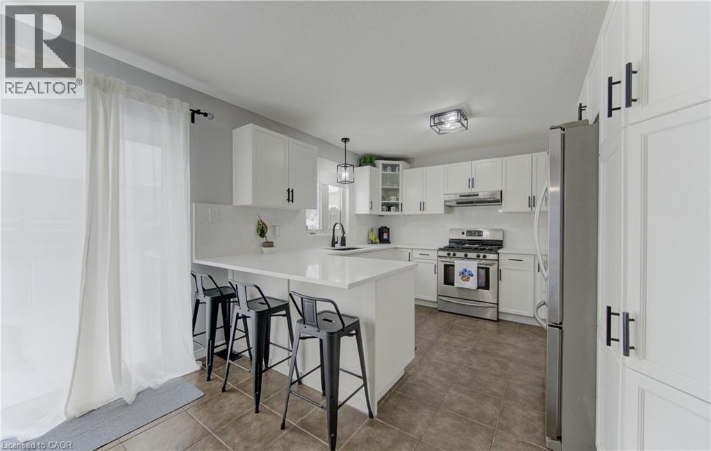21 WEST TREE Drive - 10