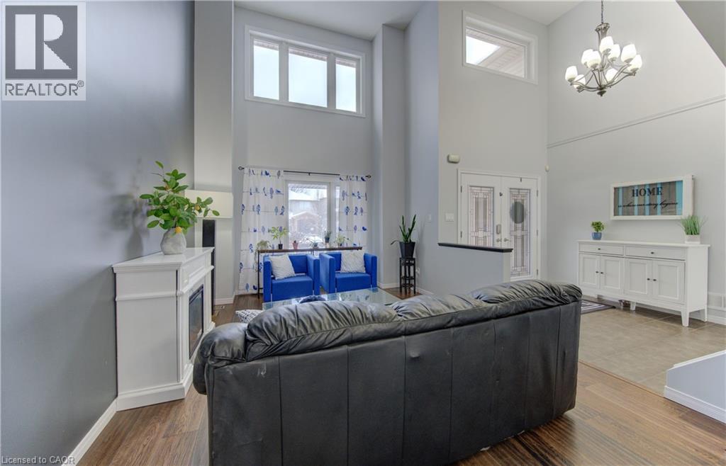 21 WEST TREE Drive - 7