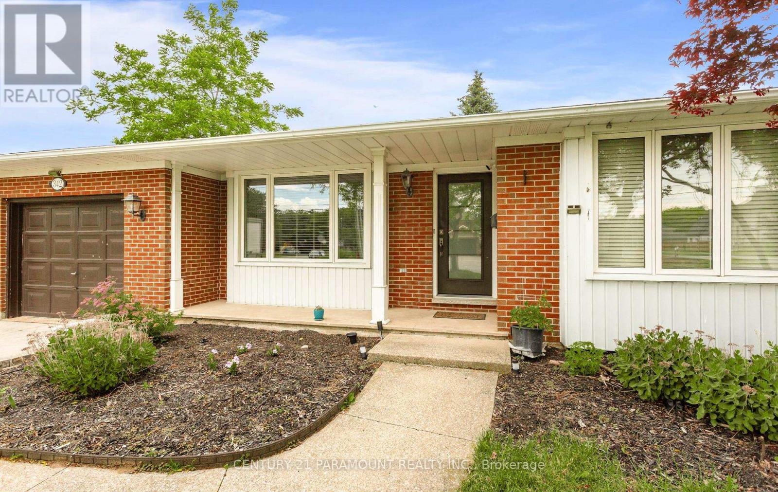342 MAIN STREET - 4