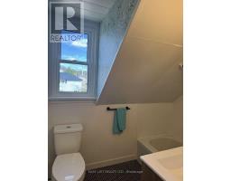 104 Siberia Road, Madawaska Valley, ON K0J1B0 Photo 13