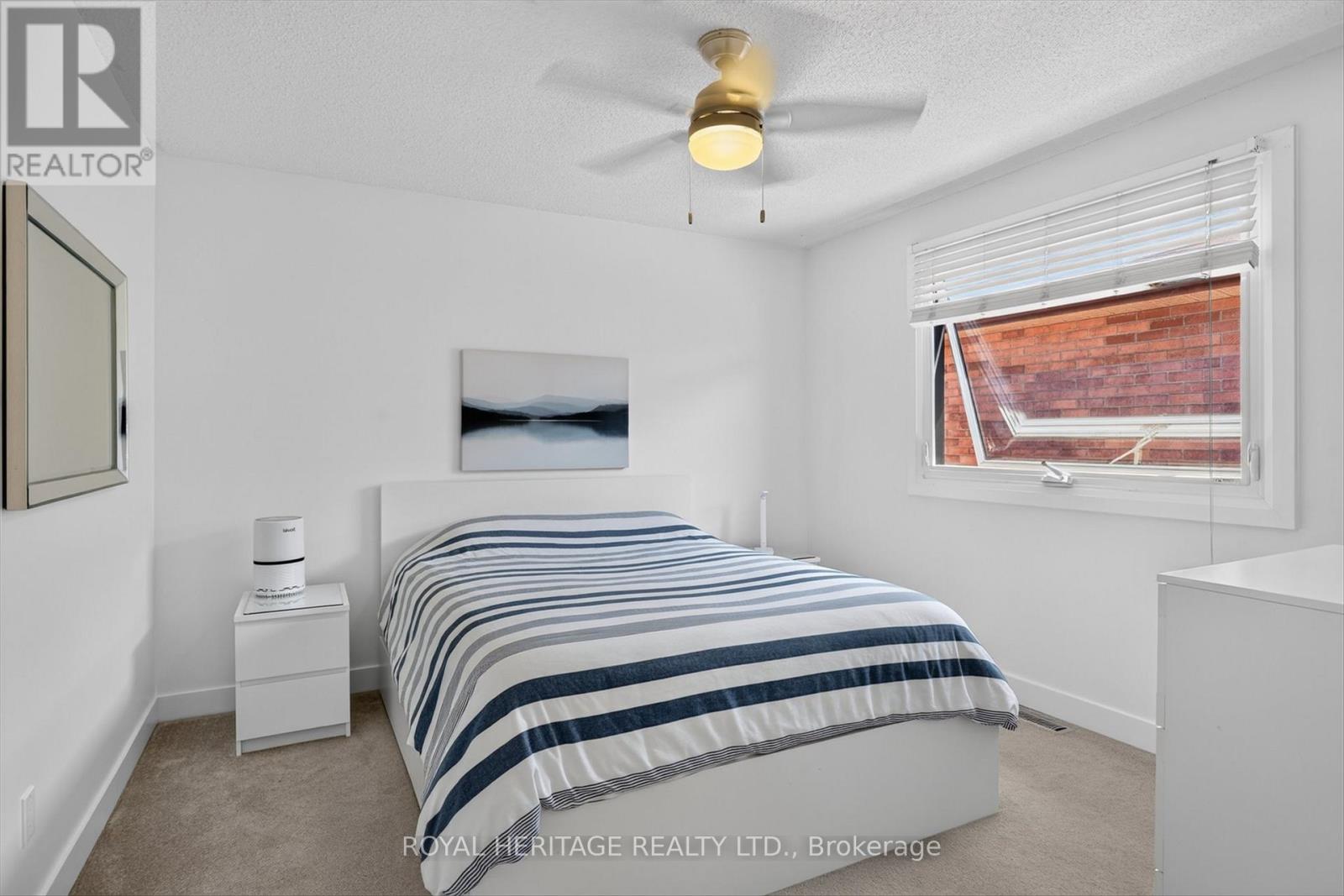 30 KAREN DRIVE - 23