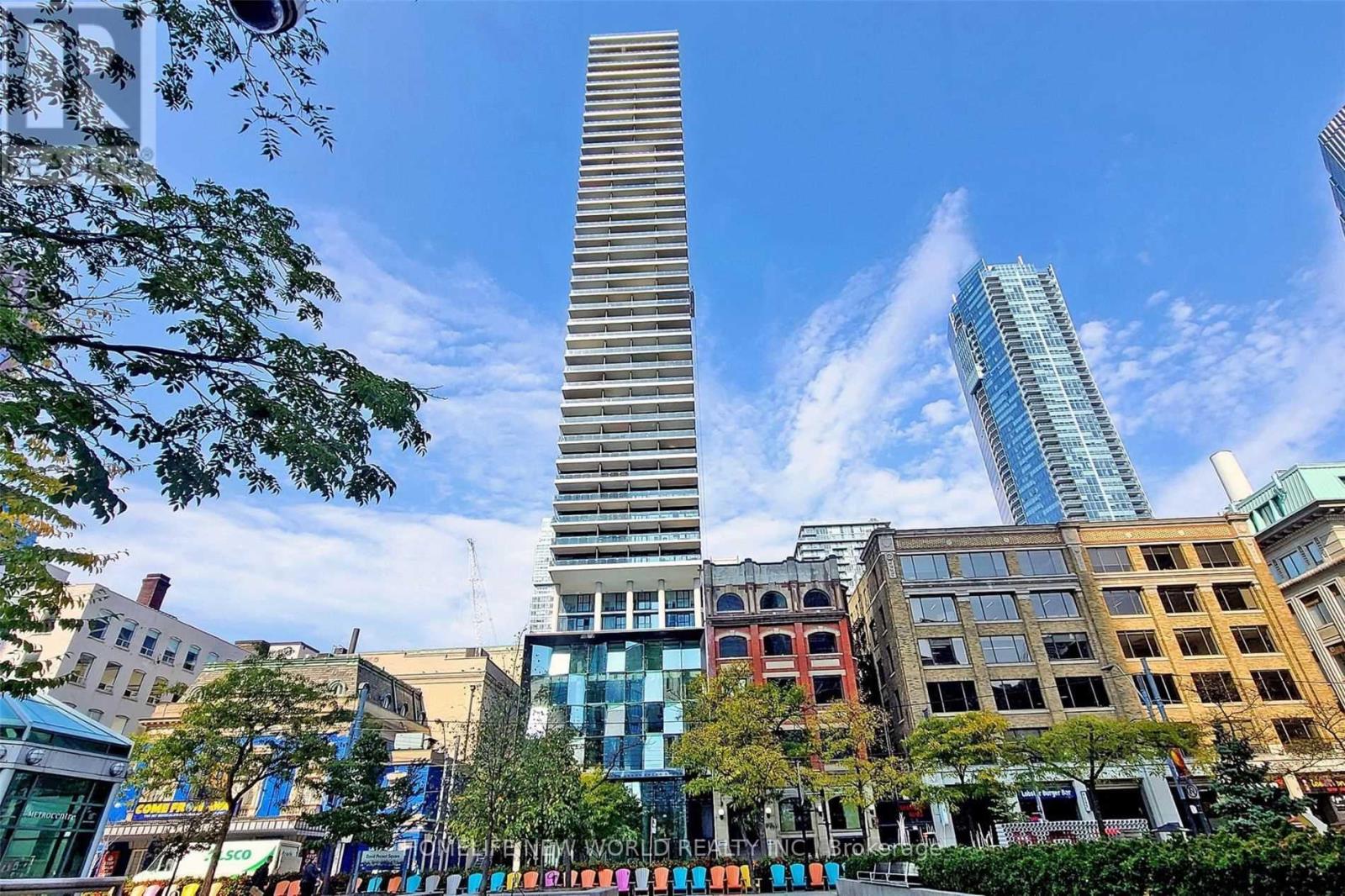#2703 224 KING STREET W - 1