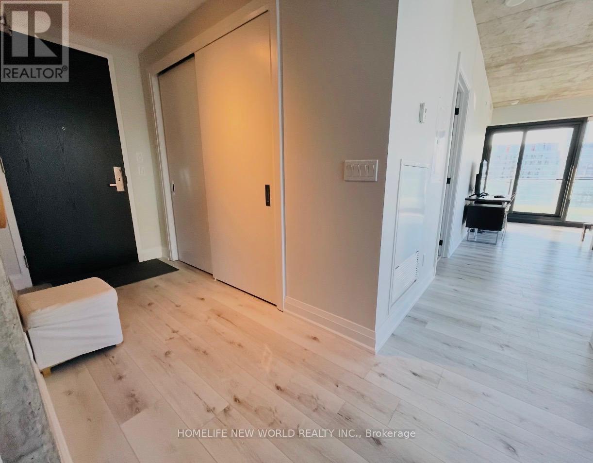 #2703 224 KING STREET W - 14