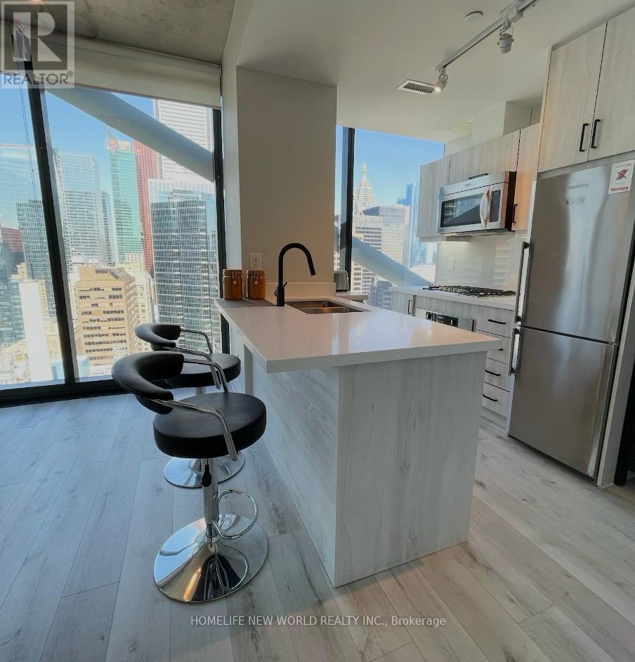 #2703 224 KING STREET W - 4