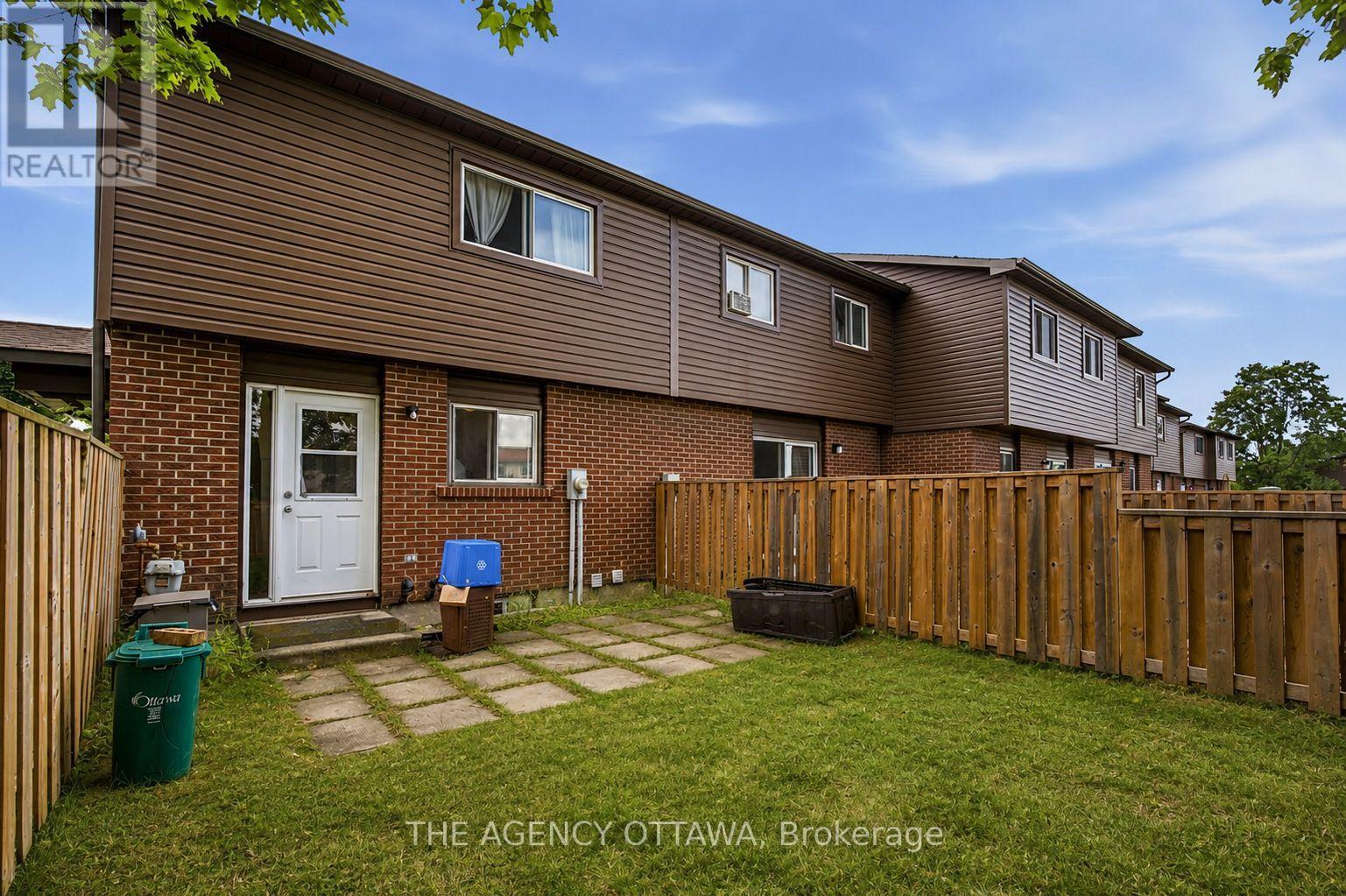 3 Bed, 2 Bath House for Sale in Ottawa – 85 – 3202 STOCKTON DRIVE, Ottawa – MLS# X13470754 - Image 36