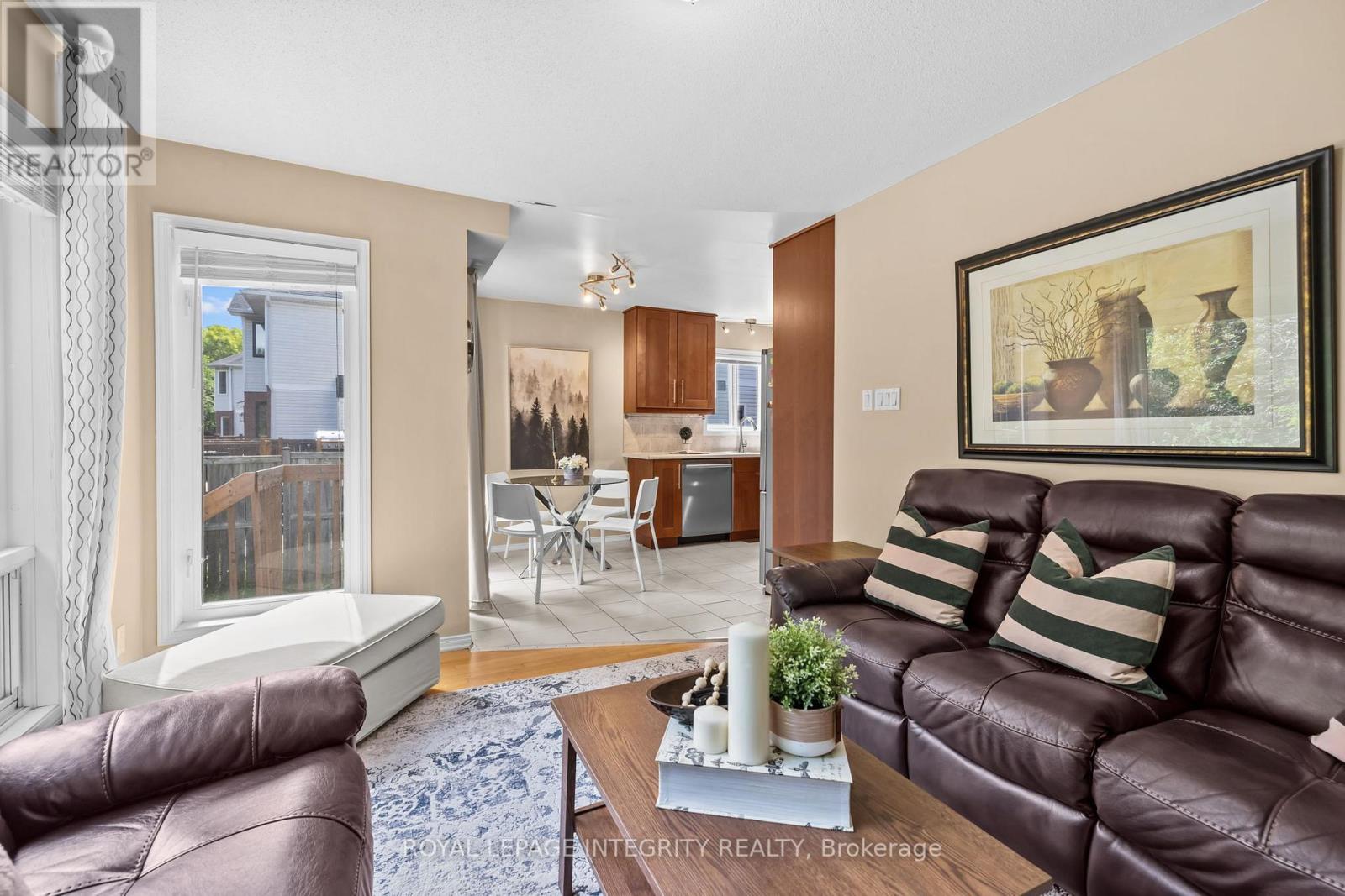 4 Bed, 4 Bath House for Sale in Ottawa – 25 CRYSTAL PARK CRESCENT, Ottawa – MLS# X13470774 - Image 16