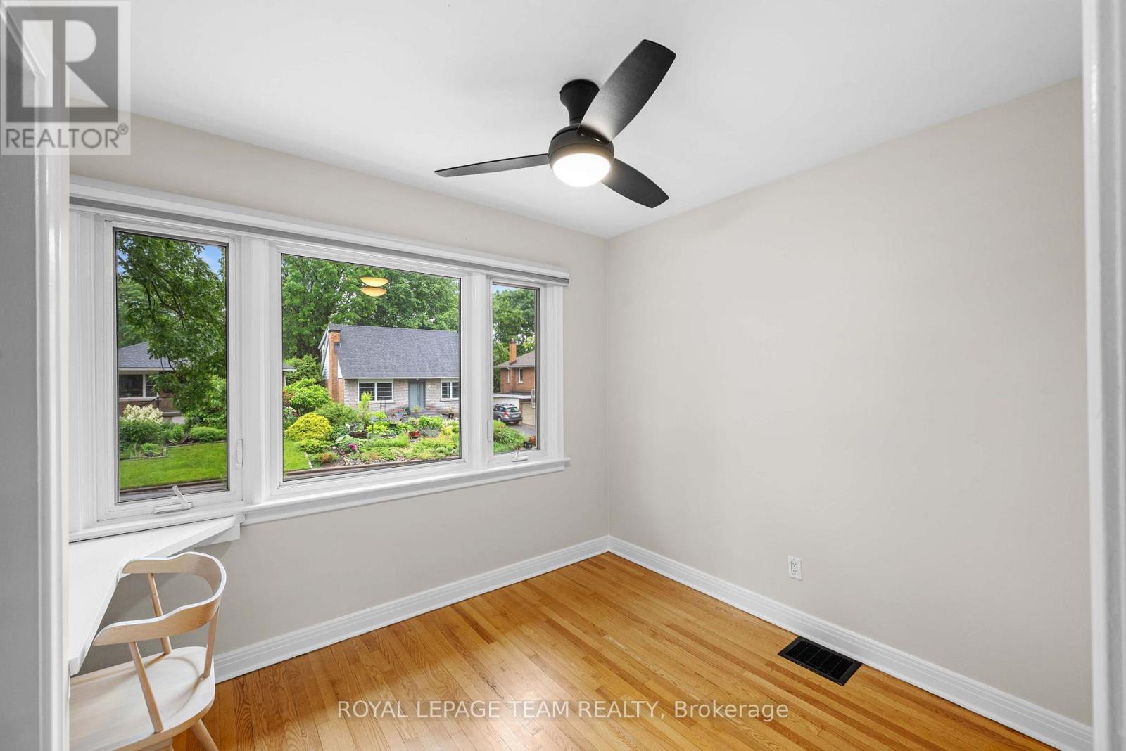 5 Bed, 3 Bath House for Sale in Ottawa – 631 COURTENAY AVENUE, Ottawa – MLS# X13470792 - Image 14