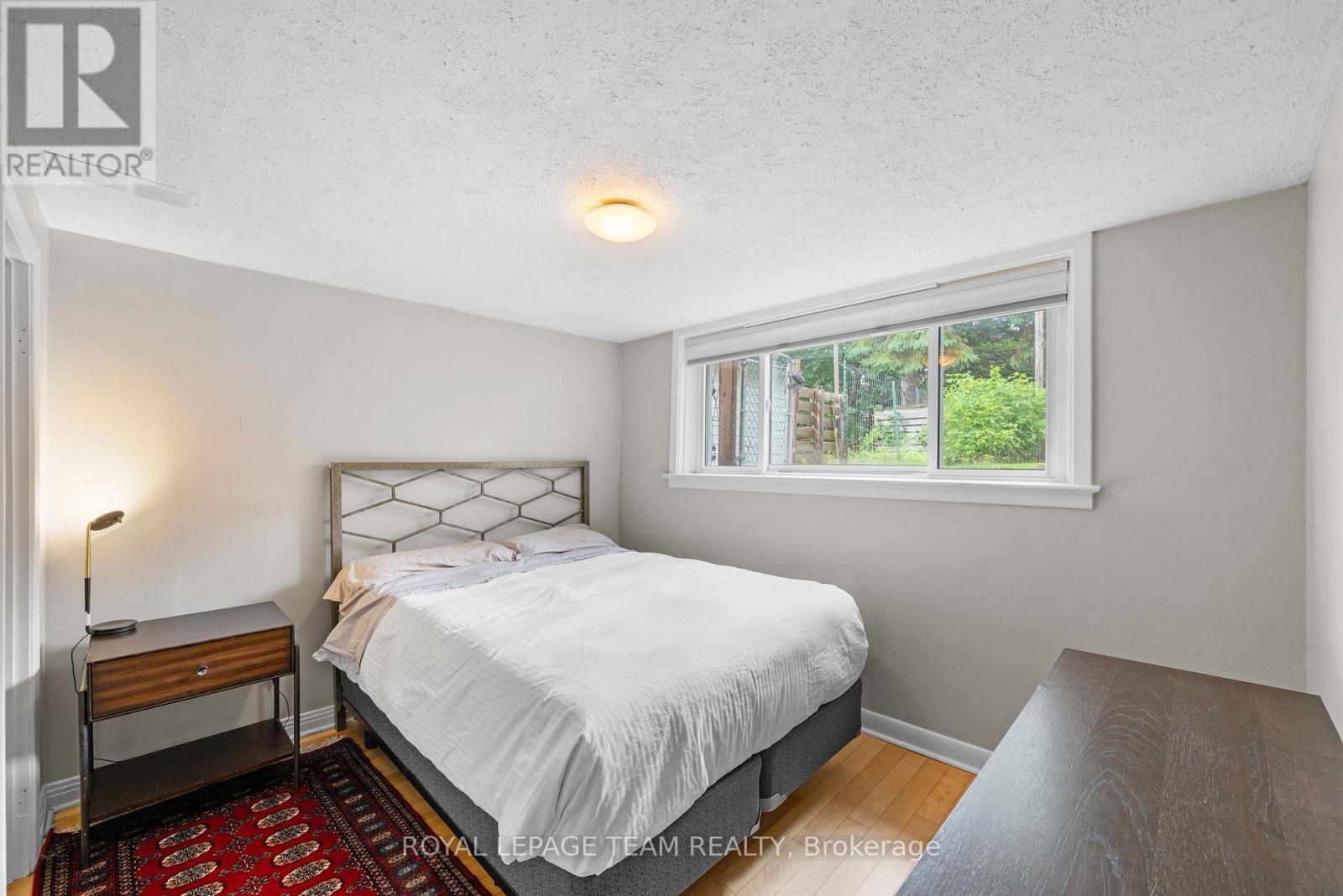 5 Bed, 3 Bath House for Sale in Ottawa – 631 COURTENAY AVENUE, Ottawa – MLS# X13470792 - Image 23