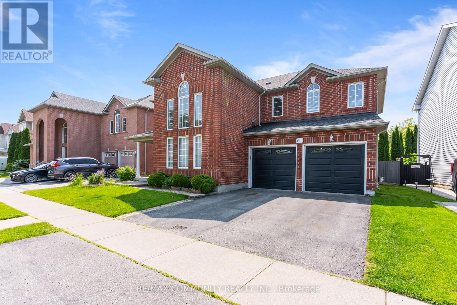 1081 LANGFORD STREET - 3