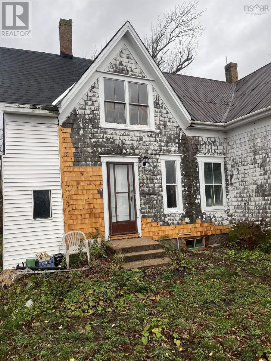 645 Leonard Road - 46