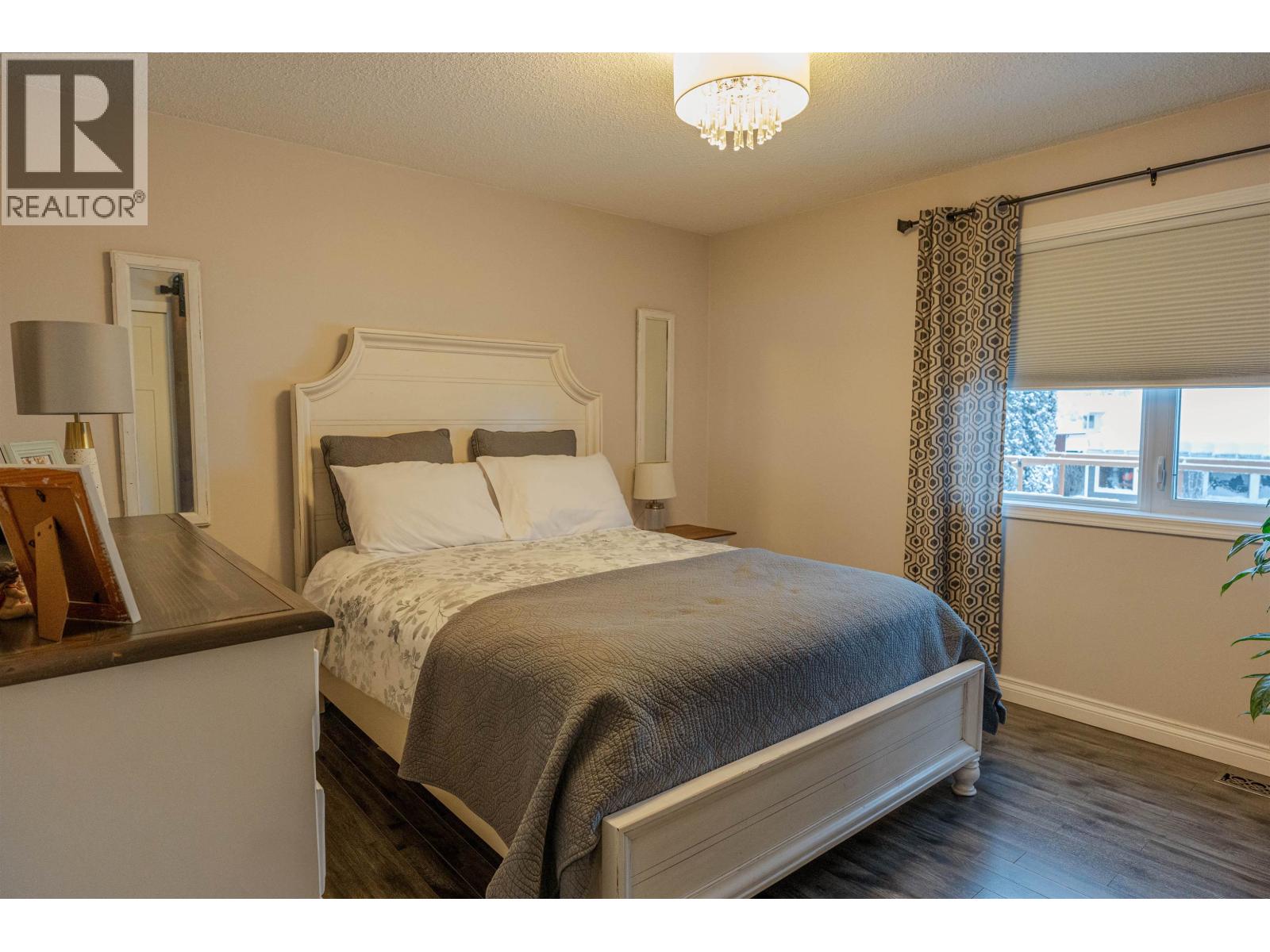 10515 114 AVENUE - 22