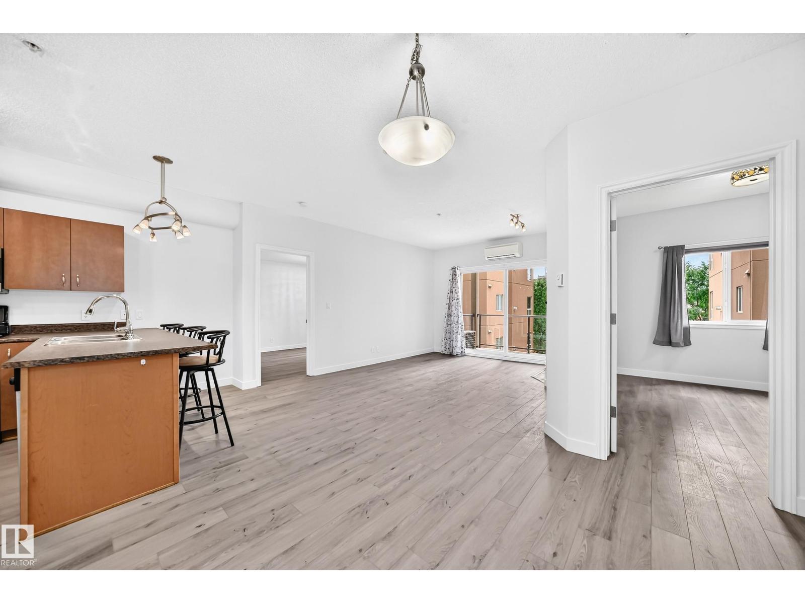 #319 10235 112 ST NW — photo 10