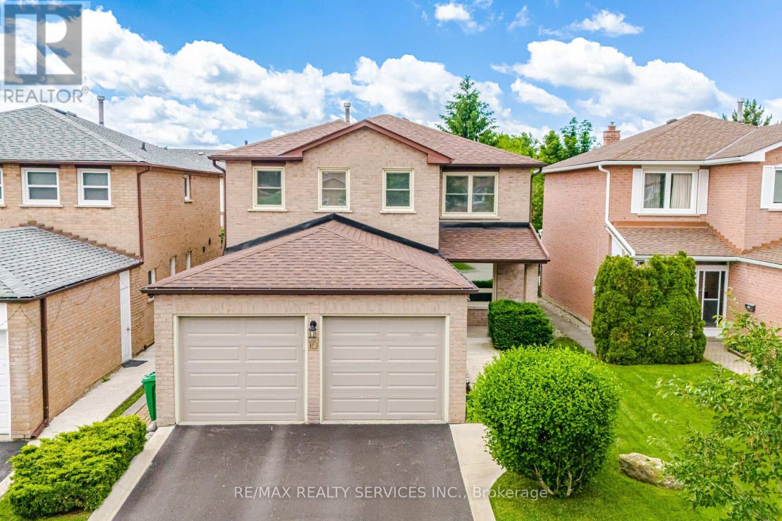 10 MEADOW BUSH COURT - 42