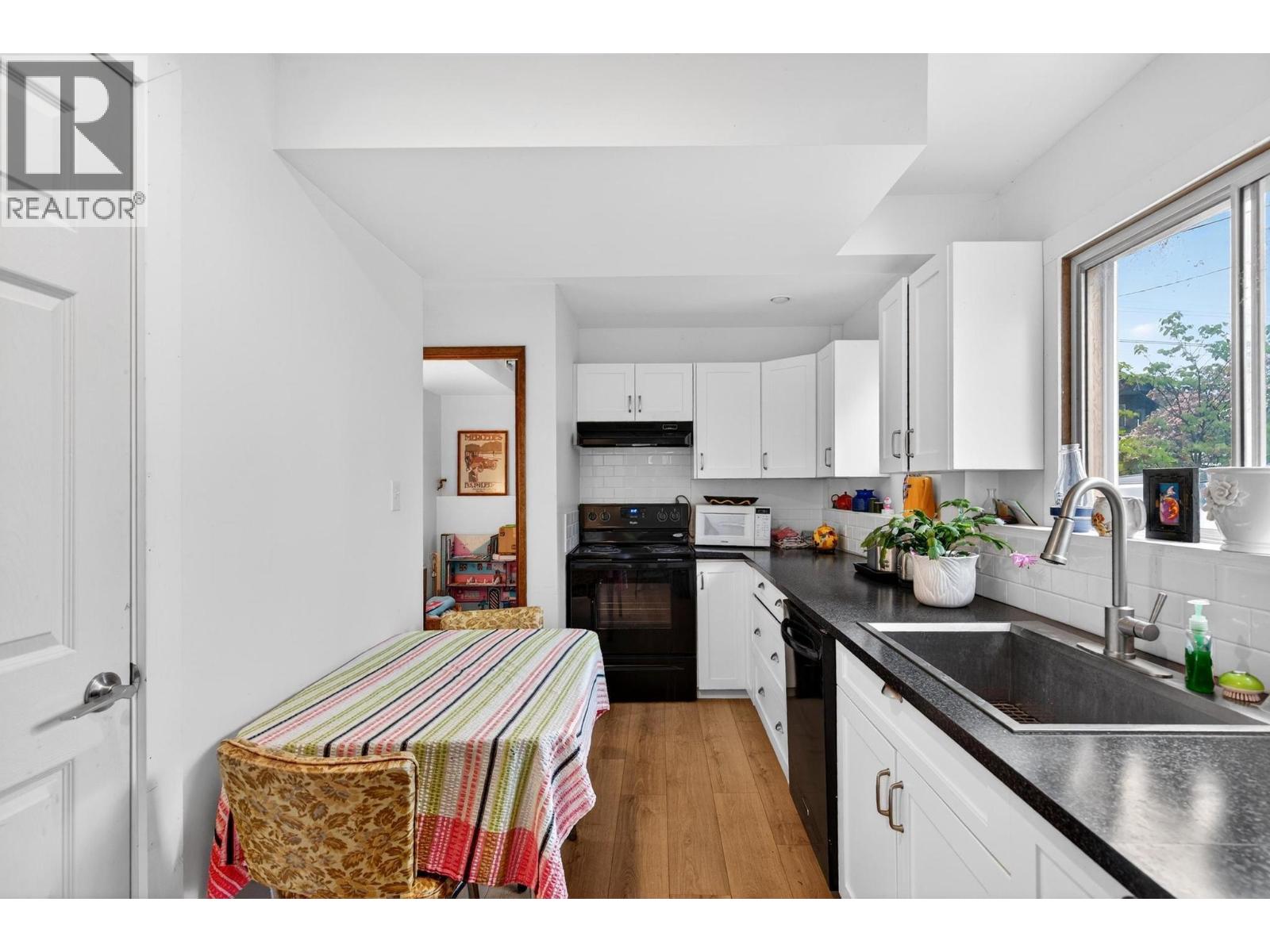 5957 Turner Avenue - 20