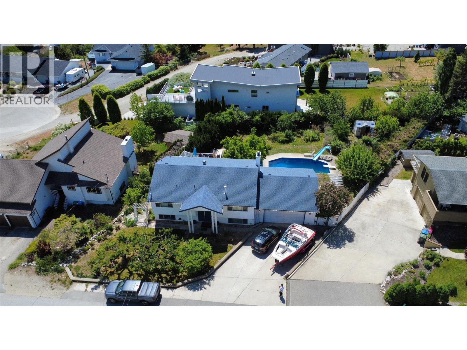 5957 Turner Avenue - 39