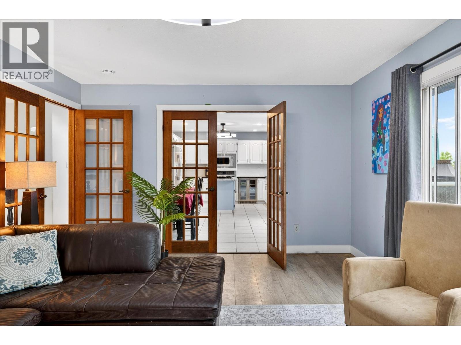 5957 Turner Avenue - 11