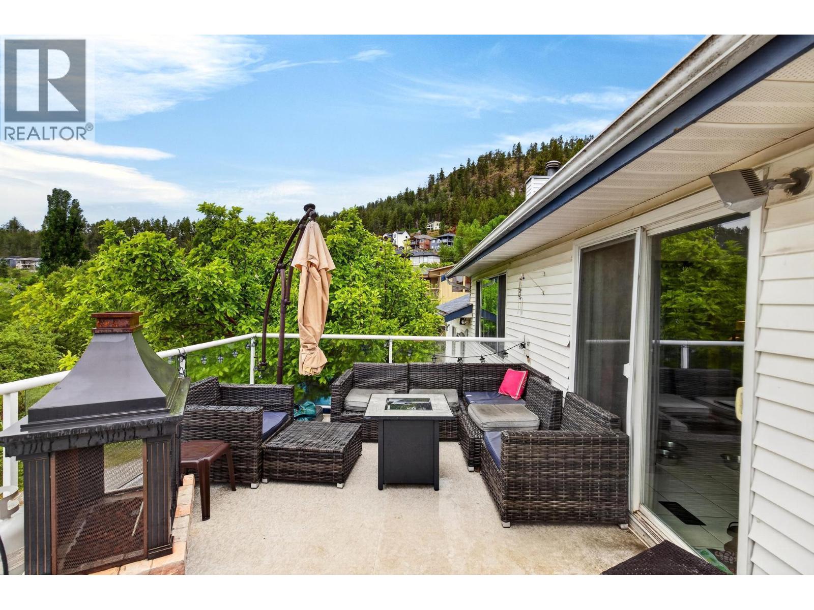 5957 Turner Avenue - 33