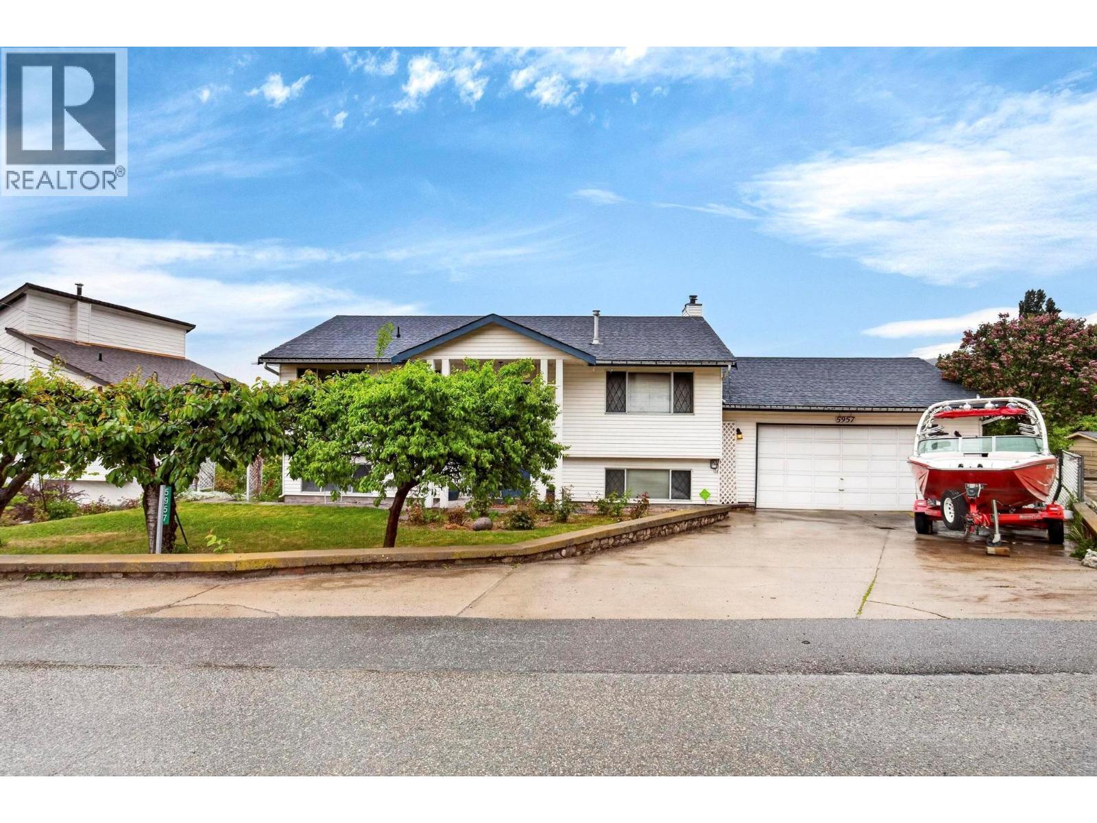5957 Turner Avenue - 35