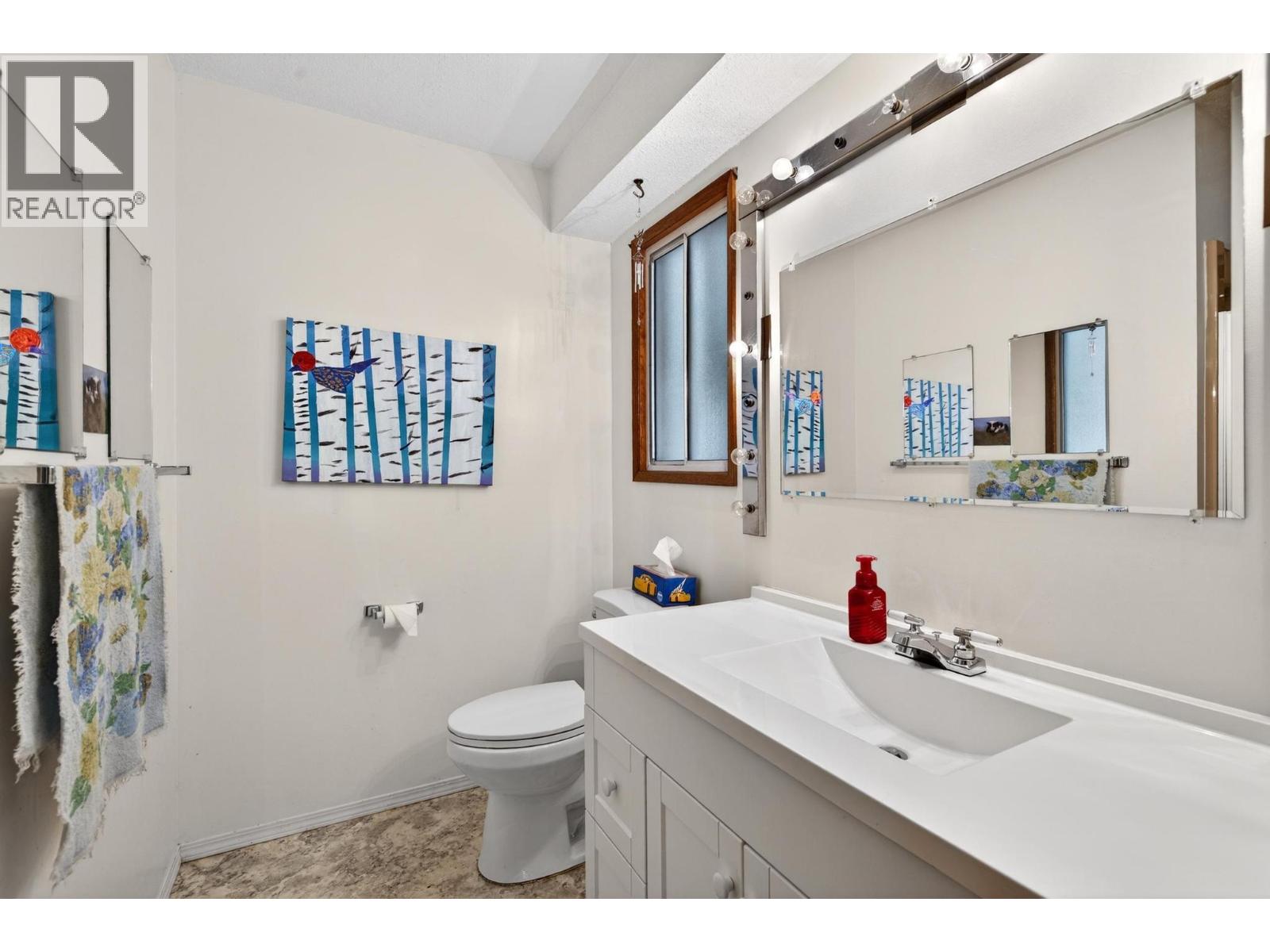 5957 Turner Avenue - 28