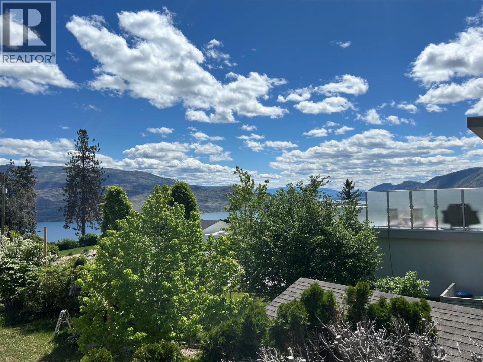 5957 Turner Avenue - 40