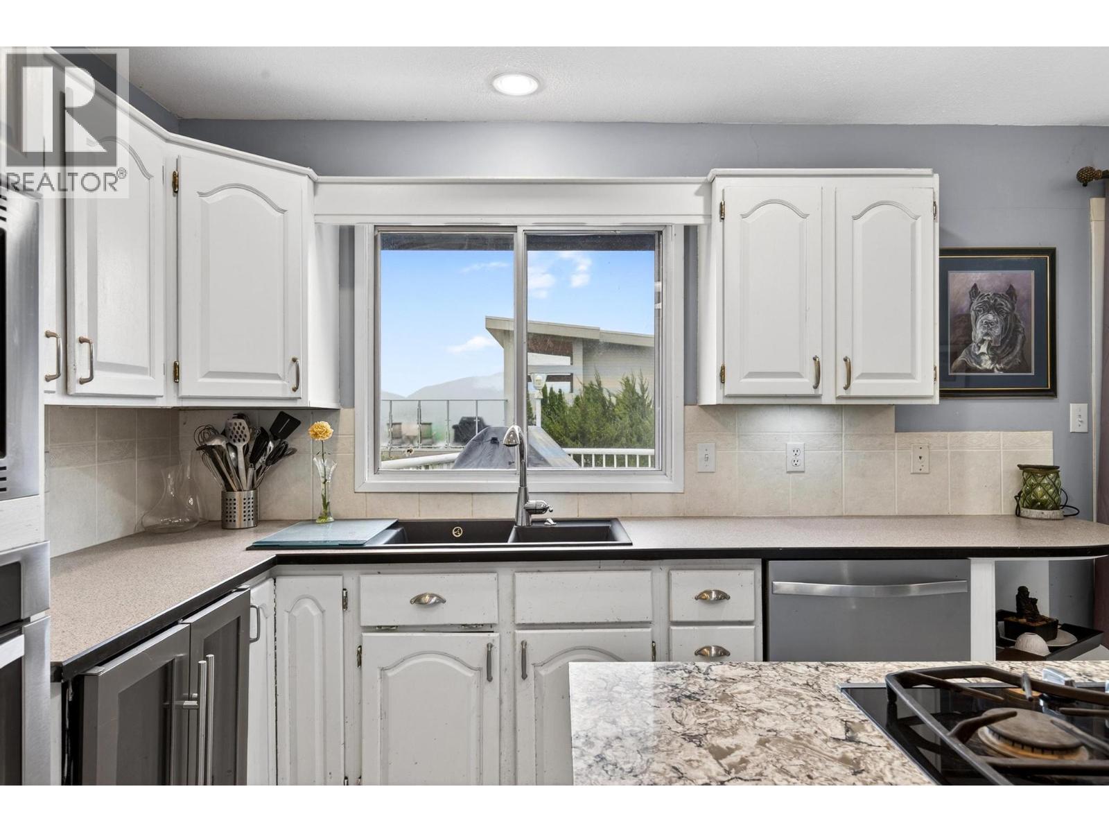 5957 Turner Avenue - 7
