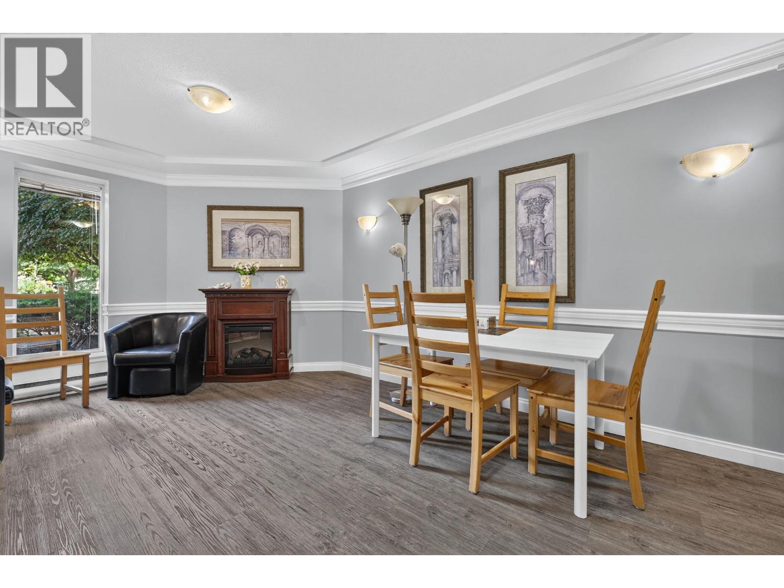 101 933 Harvey Avenue, Kelowna