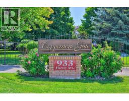 101 933 Harvey Avenue, Kelowna