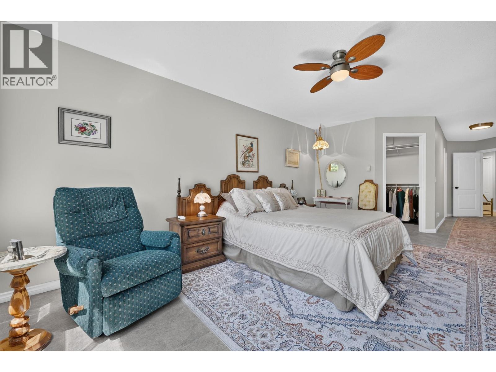 101 933 Harvey Avenue, Kelowna