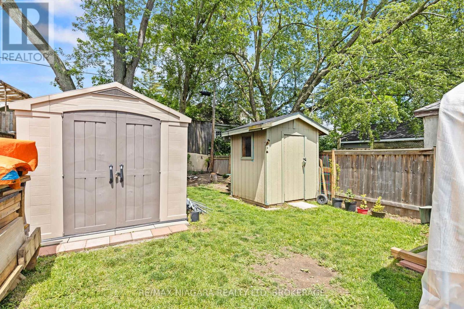 42 MCCORMICK STREET - 26