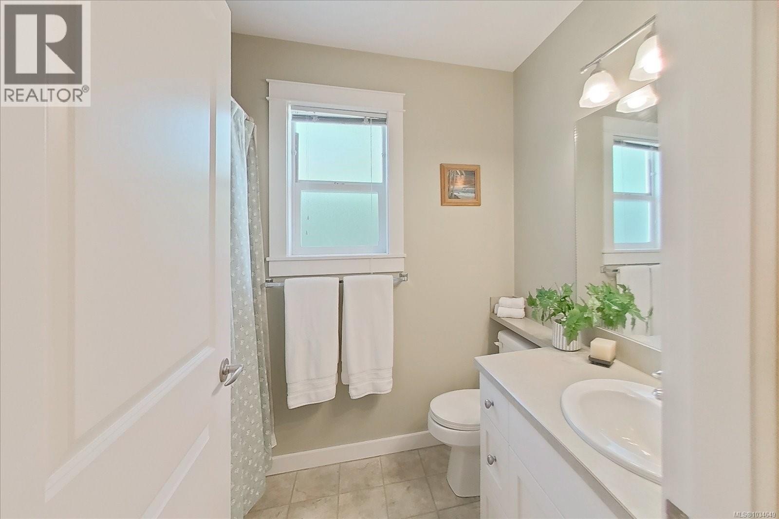 136 Meridian Way, Parksville