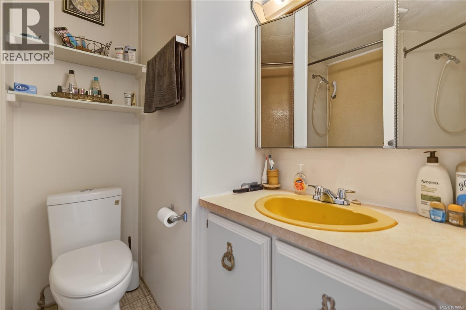 2068 4th St E - 25