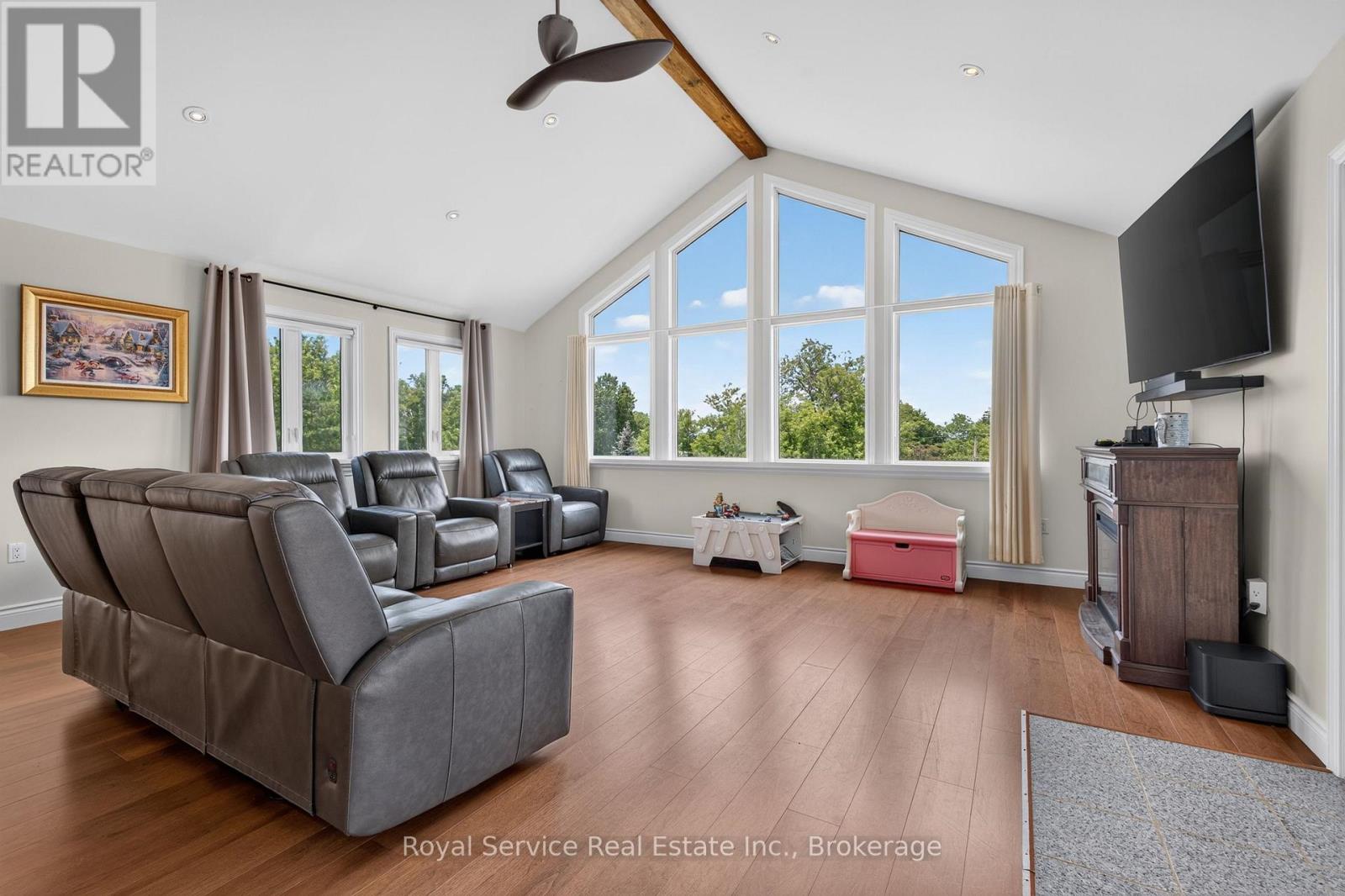 1022 PALACE ROAD - Image 10