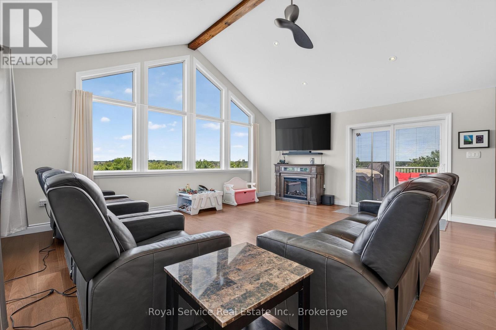 1022 PALACE ROAD - Image 11